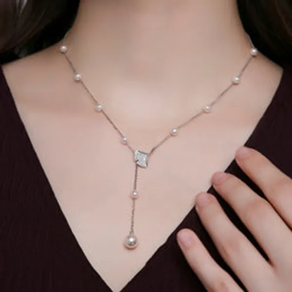 Hook_The_Fish_Necklace