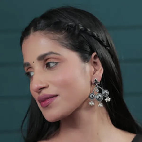 Trikaal_Jhumkas