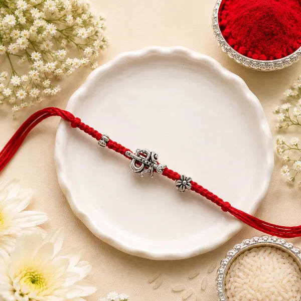 Red_Thread_Beaded_Rakhi_For_Raksha_Bandhan_For_Brother