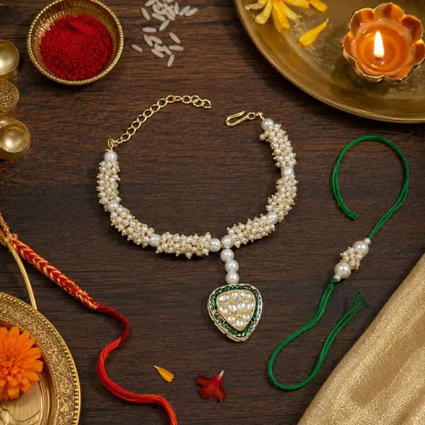 Pearl_&_Kundan_Bhaiya_Bhabhi_Lumba_Rakhi_With_Roli_Chawal_&_Rakshabandhan_Card