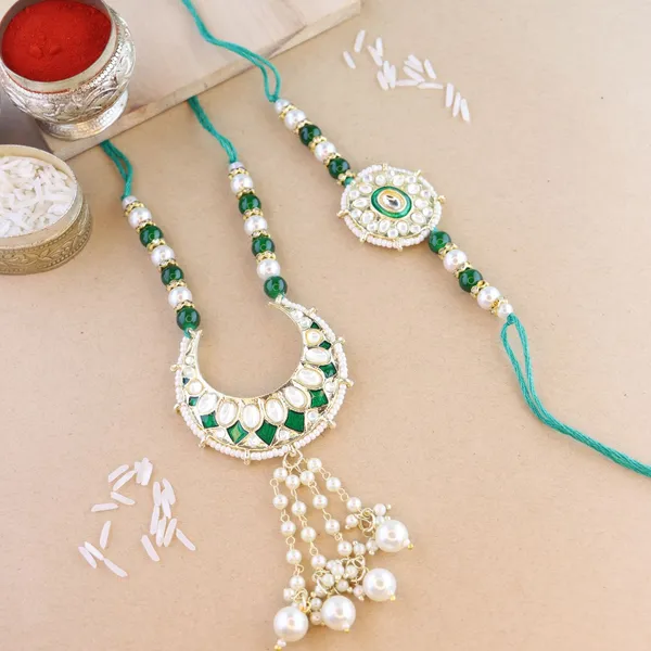 Elegant_Bhaiya_Bhabhi_Lumba_&_Pearl_Rakhi_With_Roli_Chawal_&_Card
