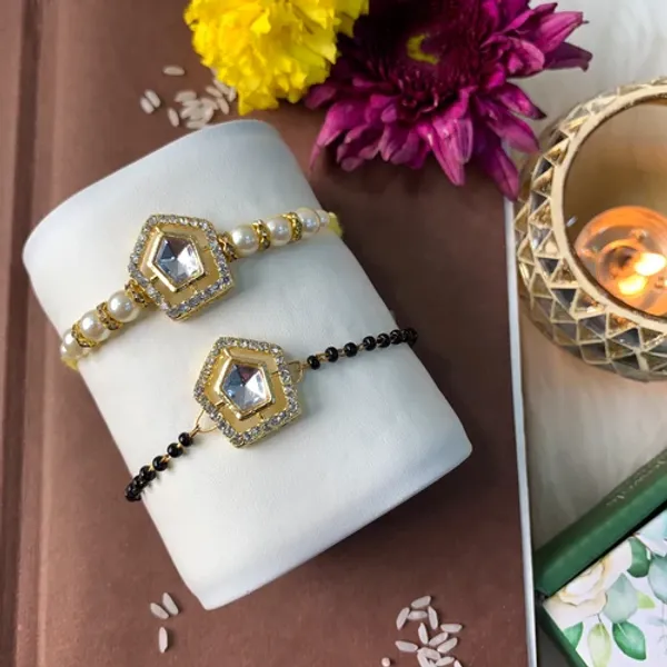 Elegant_Bhaiya_Bhabhi_Pearl_Lumba_Mangalsutra_Bracelet_&_Rakhi_With_Roli_Chawal_&_Card