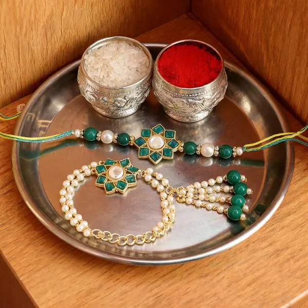 Green_Thread_Beaded_Rakhi_For_Raksha_Bandhan_For_Brother
