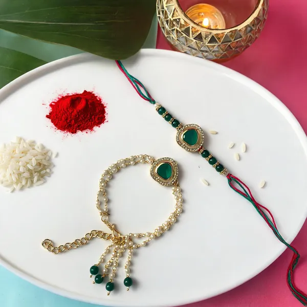 Elegant_Bhaiya_Bhabhi_Lumba_&_Pearl_Rakhi_With_Roli_Chawal_&_Card