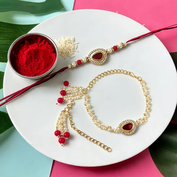 Red_And_White_Thread_Beaded_Rakhi_For_Raksha_Bandhan_For_Bhabhi