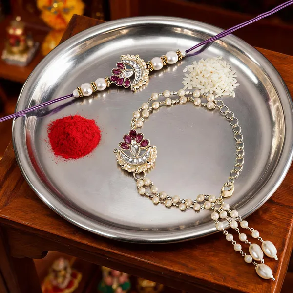 Elegant_Bhaiya_Bhabhi_Lumba_Pearl_Wine_&_Rakhi_With_Roli_Chawal_&Card