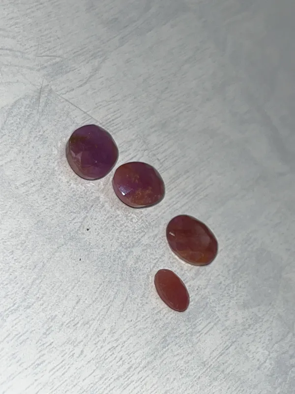 Red-Brown_Natural_Gemstone_Spiritual_Stone_For_Unisex