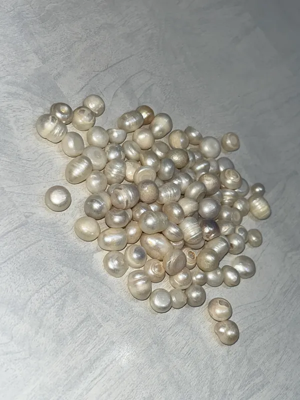 White_Pearl_Spiritual_Stone_For_Unisex