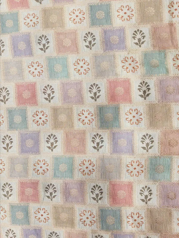 Pastel_Green_And_Peach_Viscose_Fabrics_For_Women