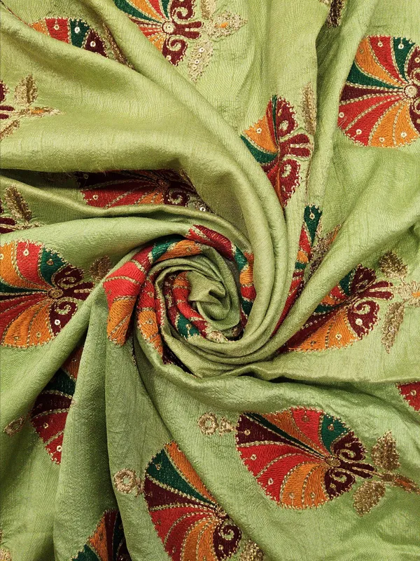 Pale_Green_Slub_Silk_Fabrics_For_Women
