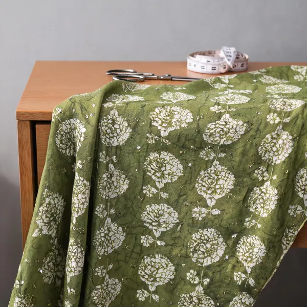 Pistachio_Green_Mul_Silk_Fabrics_For_Women