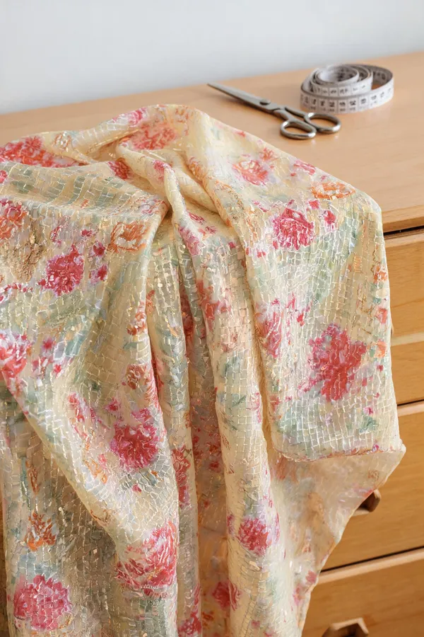 Yellow_Chinon_Chiffon_Fabrics_For_Women