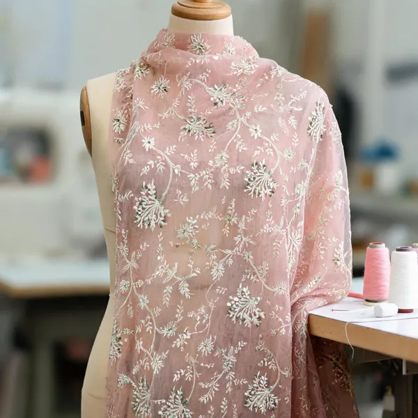 Light_Pink_Chinon_Chiffon_Fabrics_For_Women