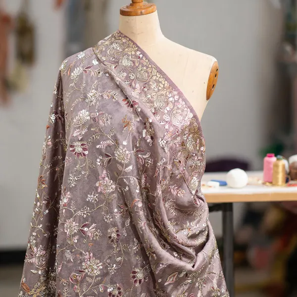 Dusty_Rose_Banarasi_Brocade_Fabrics_For_Women