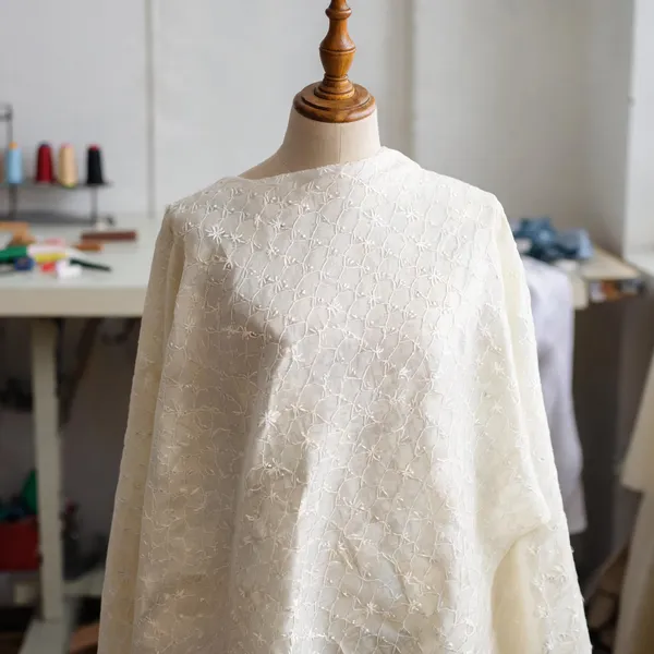 White_Cotton_Fabrics_For_Women