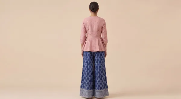 The_Jaipuri_Rose_Geometric_Peplum_Farshi_Set