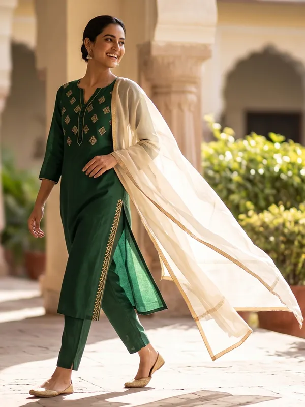 The_Emerald_Buta_Salwar_Suit_Set