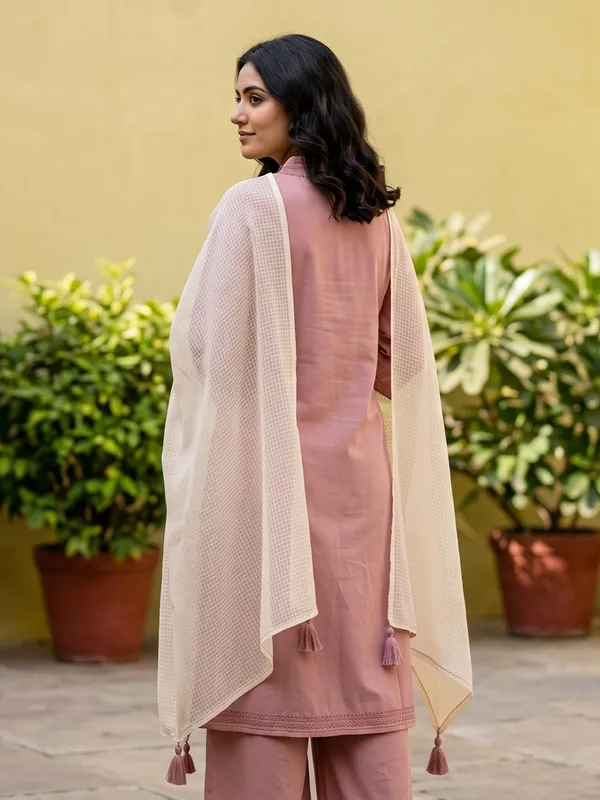 The_Dusty_Rose_Khadi_A_Line_Suit_Set