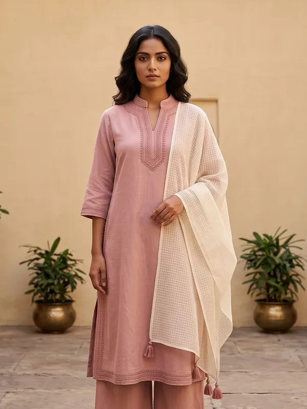 The_Dusty_Rose_Khadi_A_Line_Suit_Set