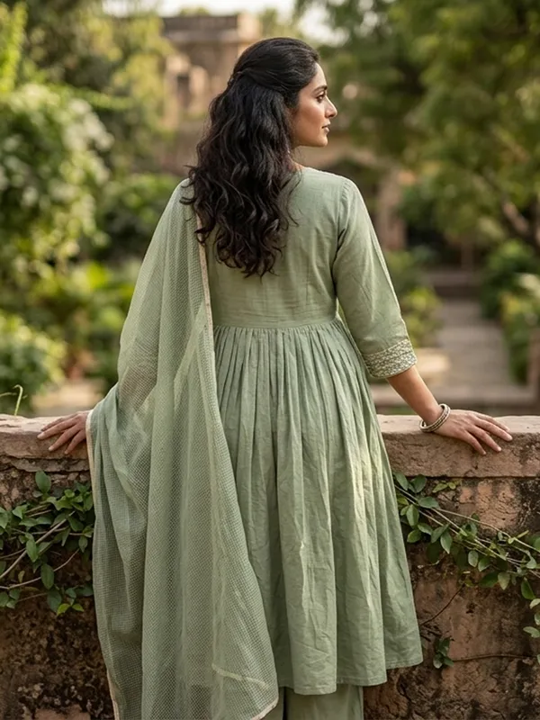 The_Willow_Jasmine_Empire_Cut_Flounce_Kurta_Set