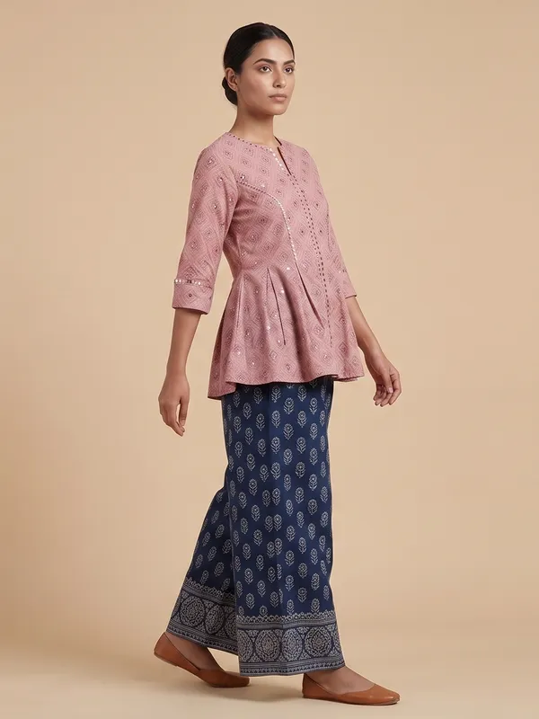 The_Jaipuri_Rose_Geometric_Peplum_Farshi_Set