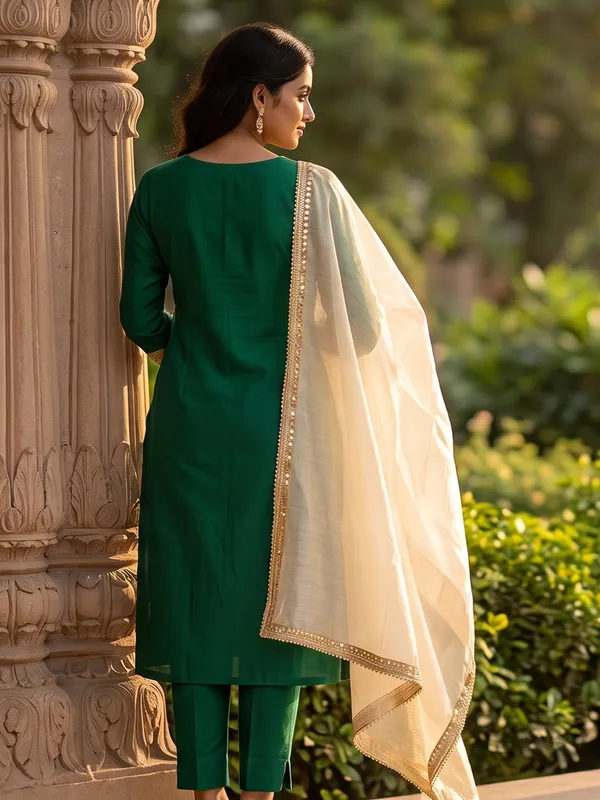 The_Emerald_Buta_Salwar_Suit_Set