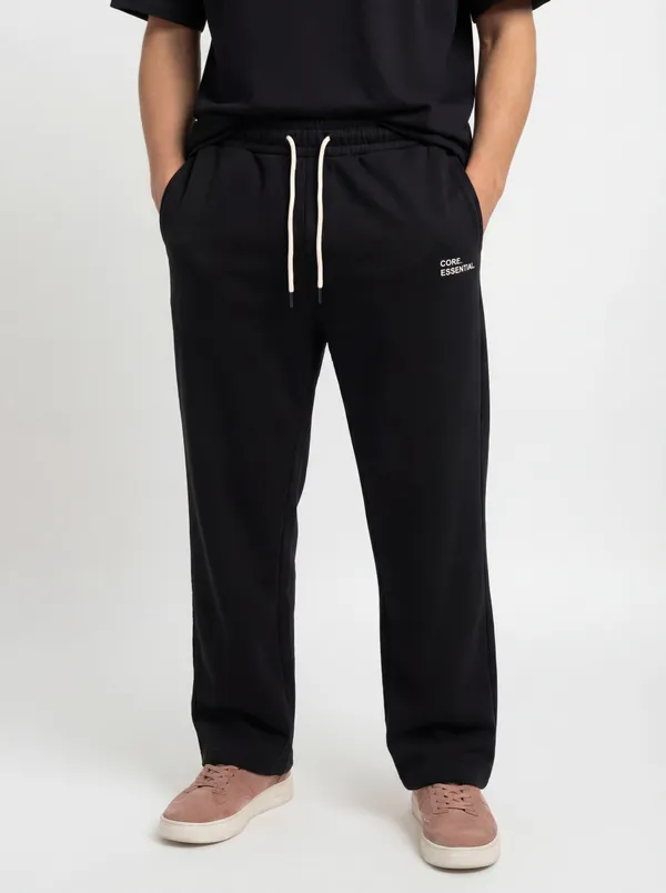 Men_Typography_Relaxed-Fit_Track_Pant