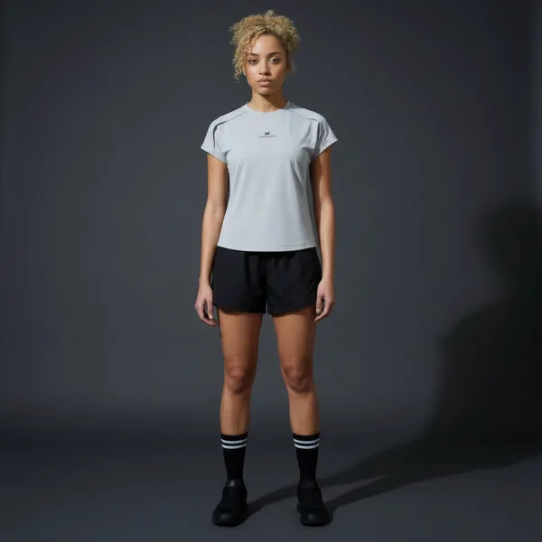 Women_Extended_Sleeve_Boxy-Fit_T-Shirt