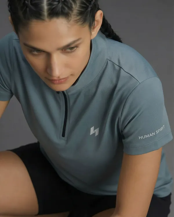 Women_High_Neck_Training_T-Shirt
