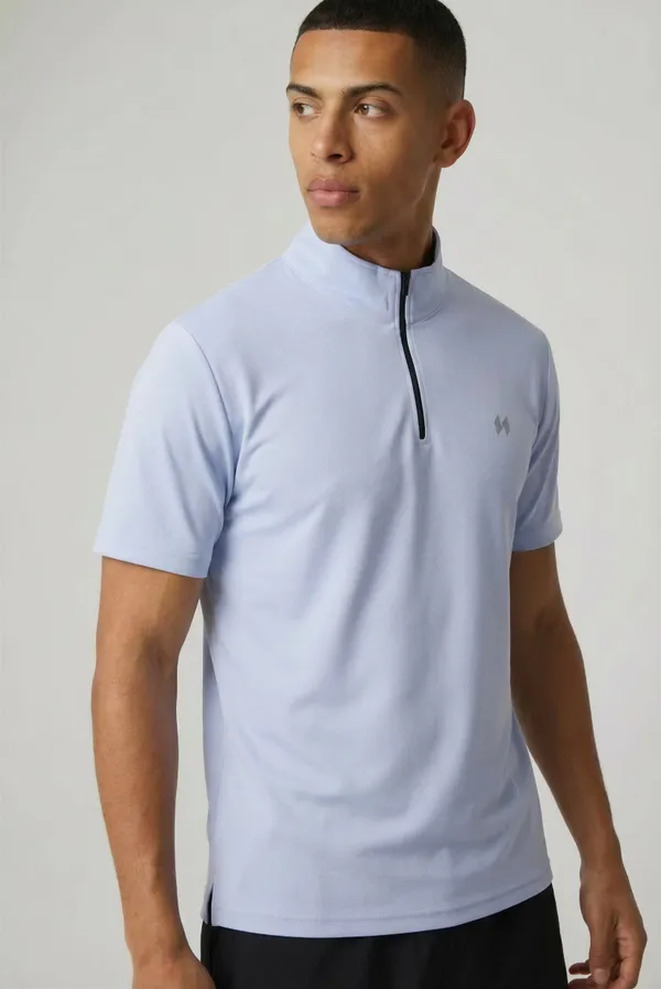 Men_High-Neck_Slim-Fit_Training_T-Shirt