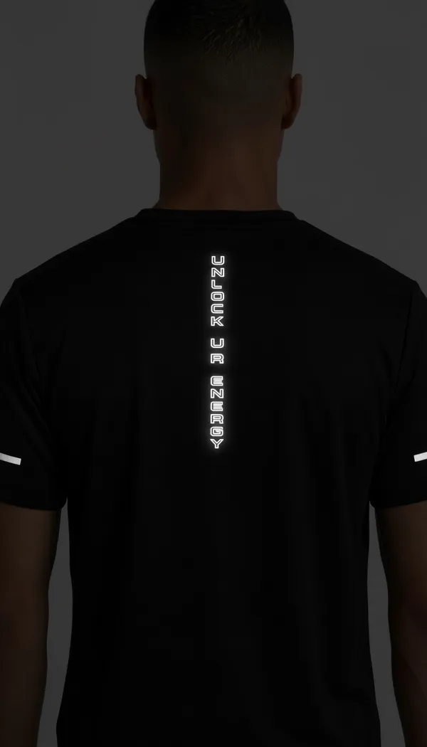 Men_Lightweight_Swift-Dry_Training_T-Shirt