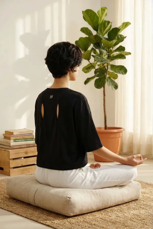 Women_Boxy-Fit_Yoga_Crop_top