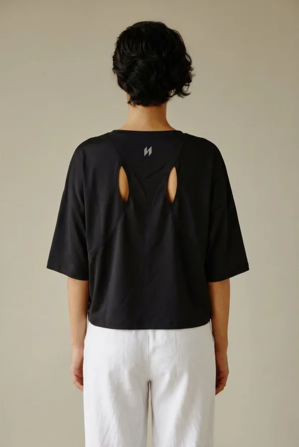 Women_Boxy-Fit_Yoga_Crop_top