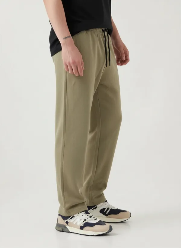 Men_Typography_Relaxed-Fit_Track_Pant