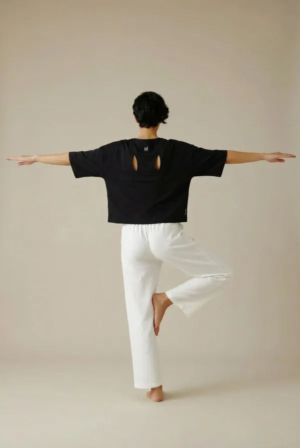 Women_Boxy-Fit_Yoga_Crop_top