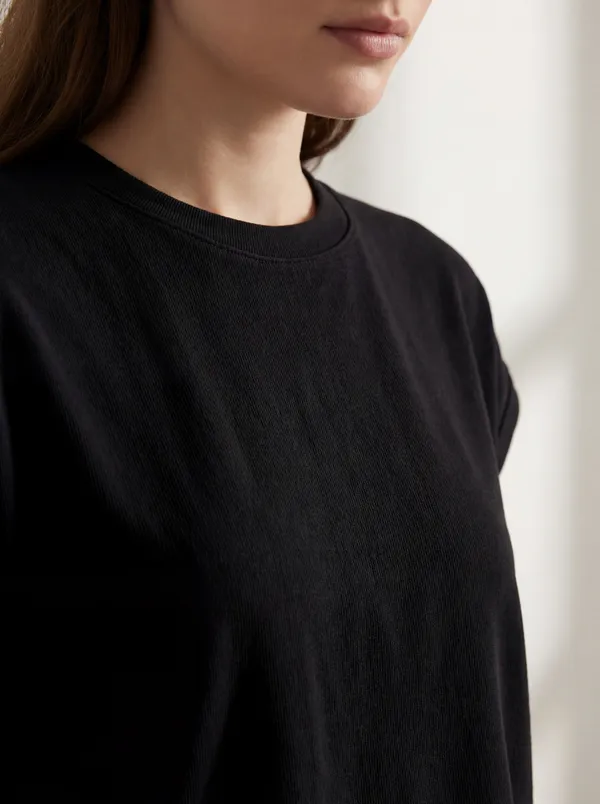 Women_Extended_Sleeve_Cotton_T-Shirt