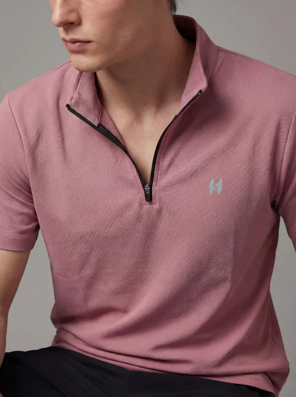 Men_High-Neck_Slim-Fit_Training_T-Shirt