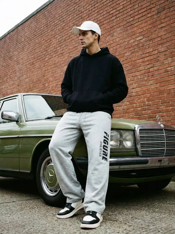 Men_Oversized_Track_Pant