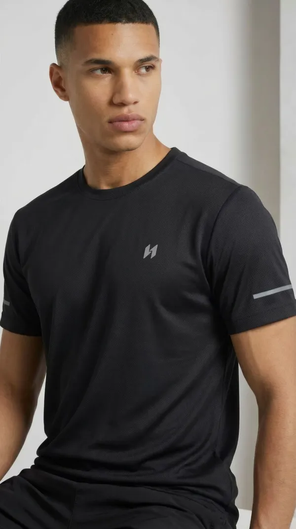 Men_Lightweight_Swift-Dry_Training_T-Shirt