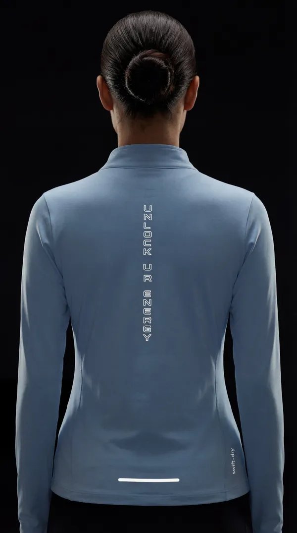 Women_Lightweight_Training_or_Gym_Sporty_Jacket