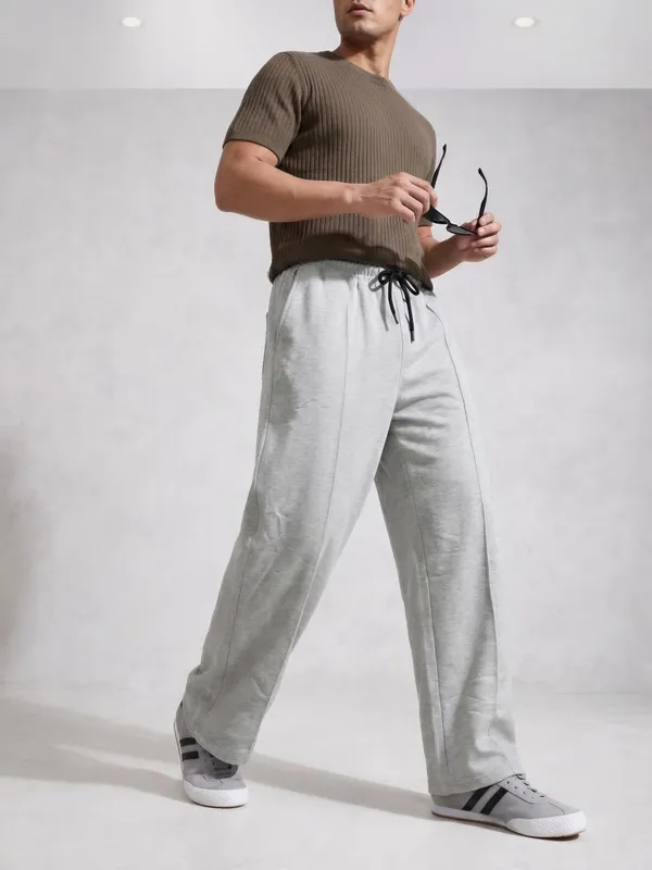 Men_Oversized_Pintuck_Track_Pant
