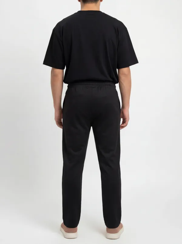 Men_Typography_Relaxed-Fit_Track_Pant