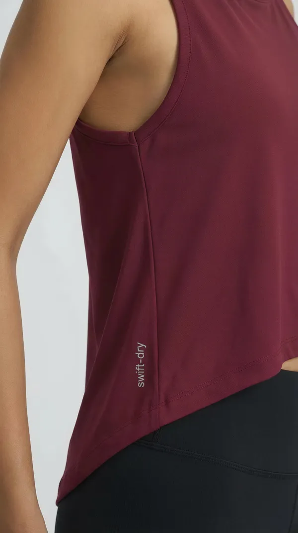 Women_Sleeveless_High-Low_Training_Top