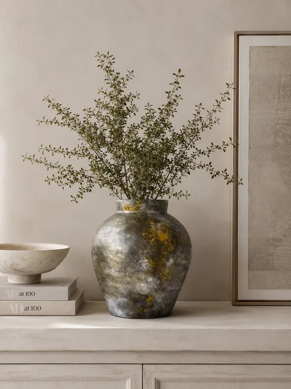 Hand-Painted_Terracotta_Rustic_Black_Textured_Decorative_Vase