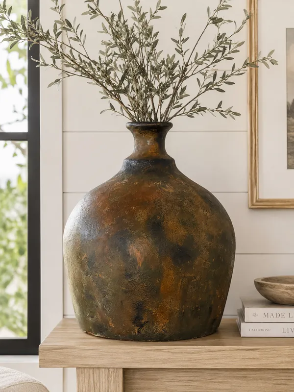 Hand-Painted_Terracotta_Rustic_Brown_Textured_Bottle_Neck_Decorative_Vase