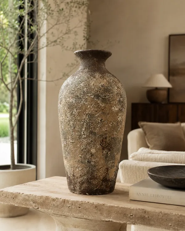 Hand-Painted_Terracotta_Rustic_Brown_Textured_Decorative_Vase