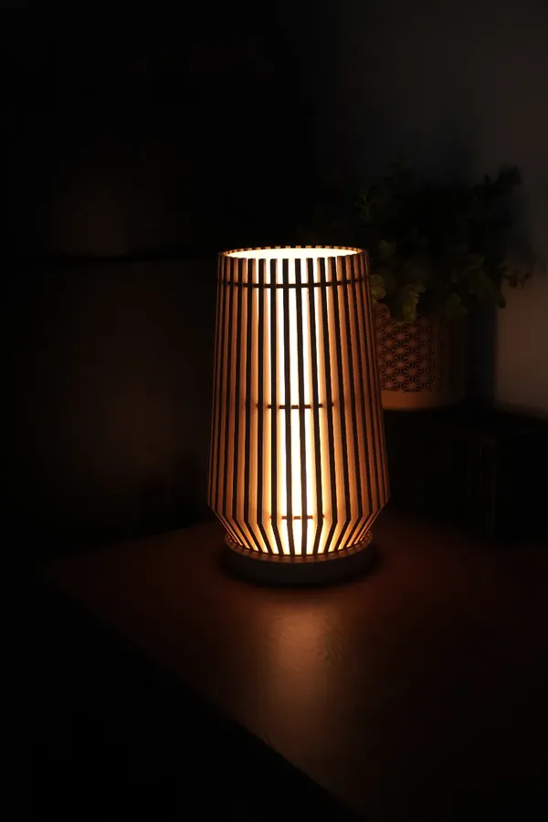 Slatted_Lamp