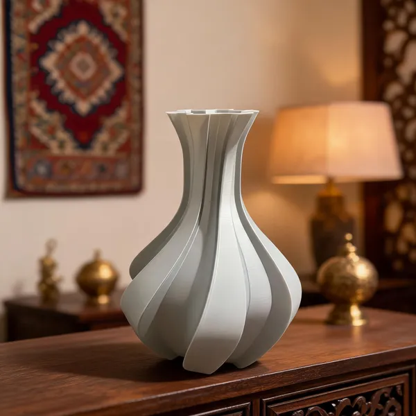 Pla_Pro_And_Classic_White_Decorative_Vase