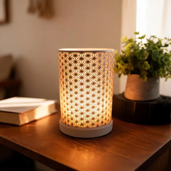 Pla_Pro_And_Modern_Yellow_Decor_Lamp