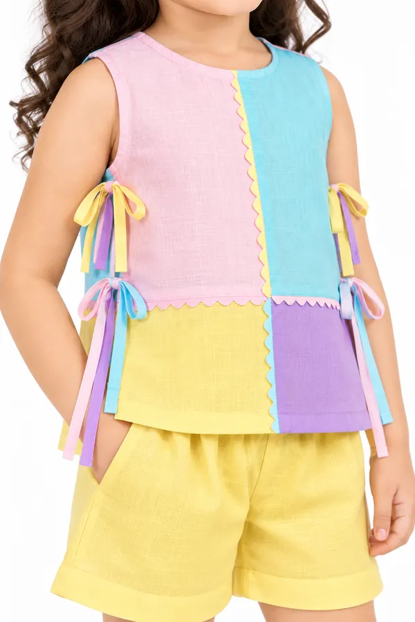 Multicolour_Mul_Chanderi_Sleeveless_Colorblock_Top_For_Girls